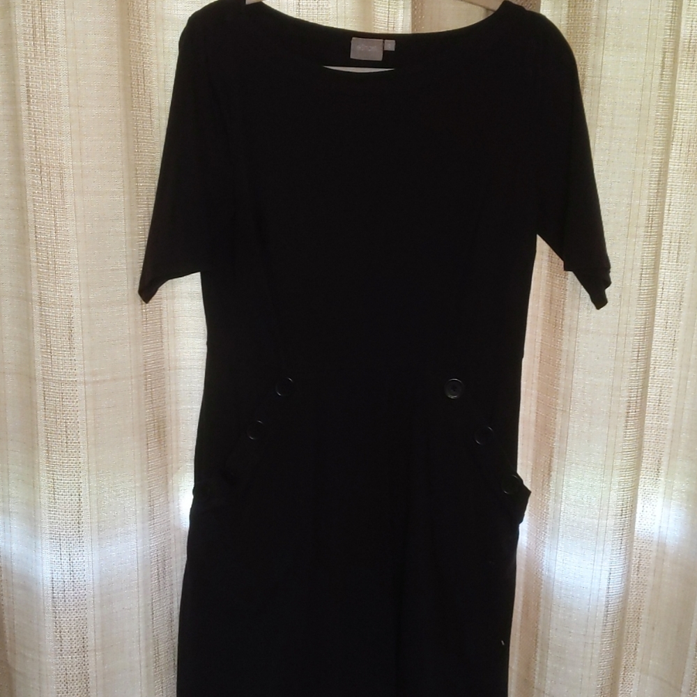 Short sleeve dress with pockets